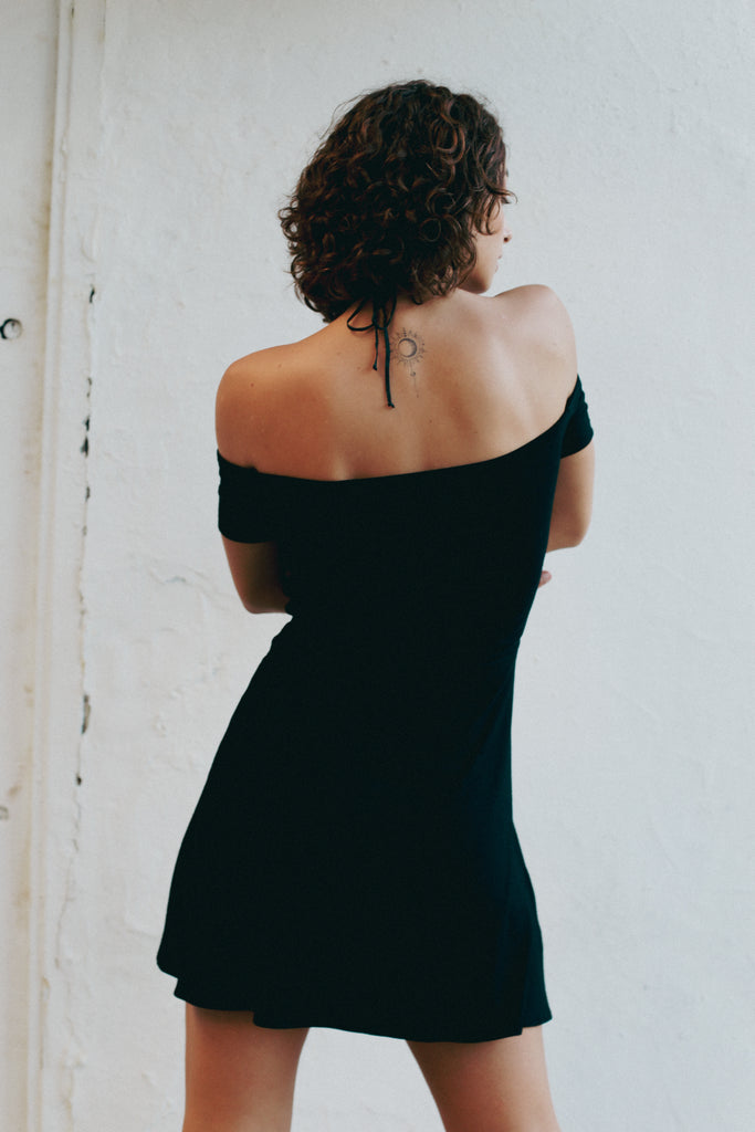 Anaïs Black Backless Bodycon Maxi Dress 