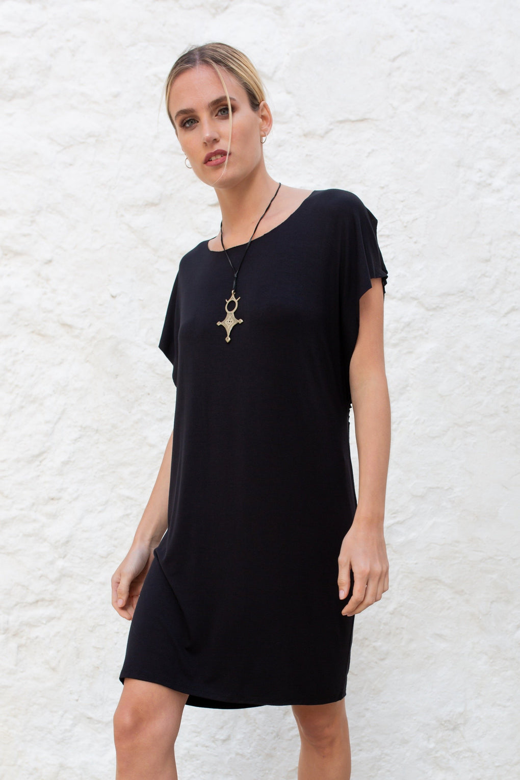 Black Carne Trémula Casual Short Dress Front View - Audace Manifesto